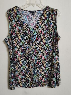 Roz & Ali Multicolor Chevron Sleeveless V-Neck Top